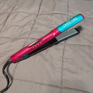 Bed Head Pink + Teal Crimper Hair Straightener